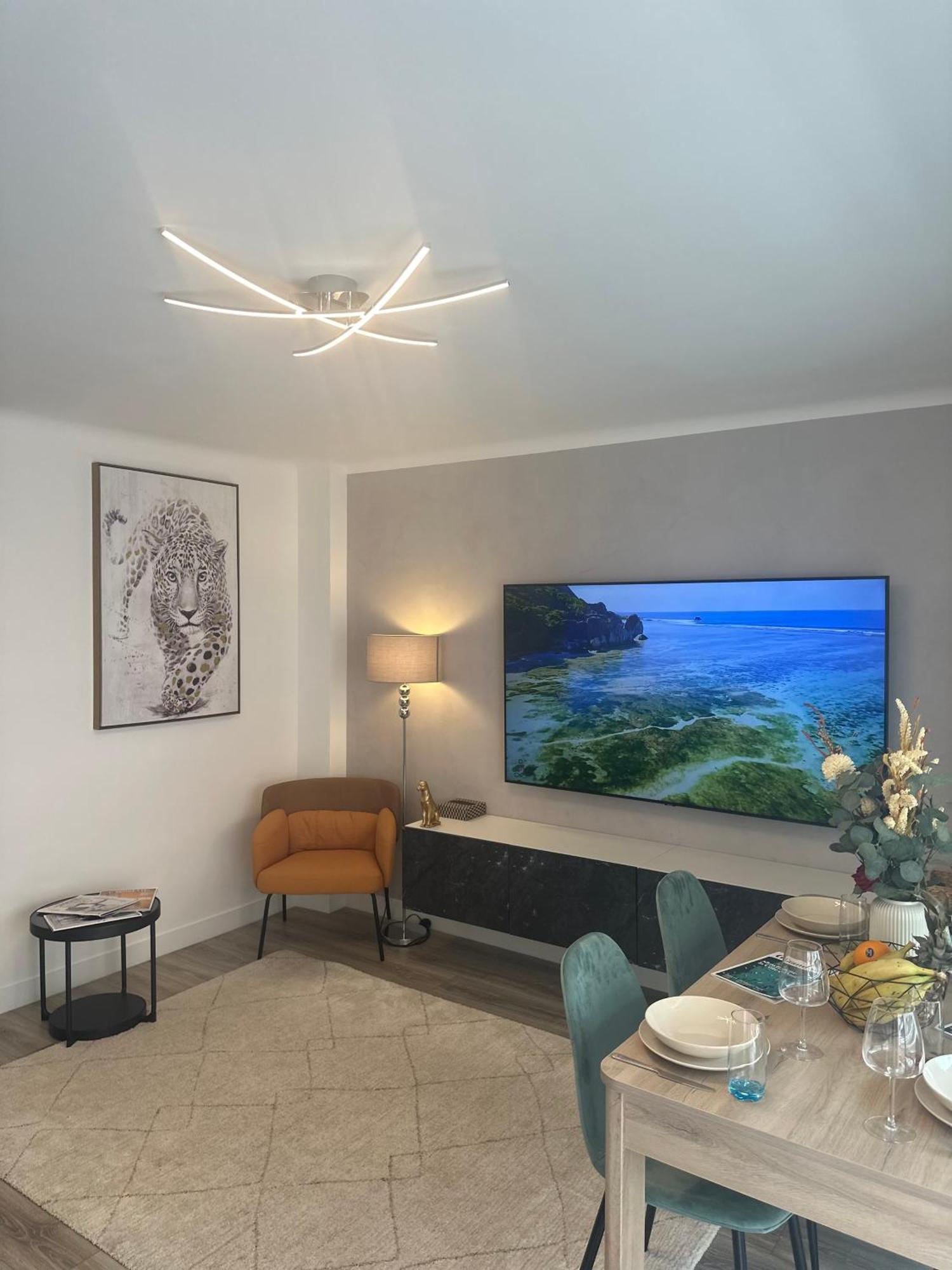Apartamento T3appartement De Luxe Croisette En Face De La Martinez 80m2 *